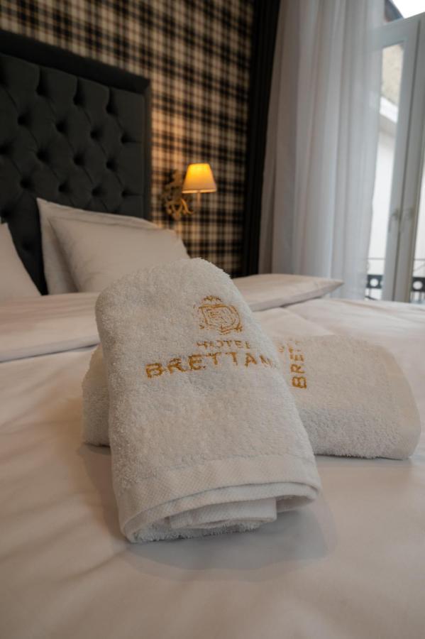 Brettania Hotel Janina Zewnętrze zdjęcie