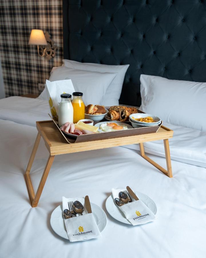 Brettania Hotel Janina Zewnętrze zdjęcie