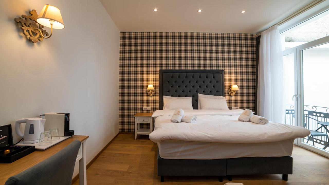 Brettania Hotel Janina Zewnętrze zdjęcie