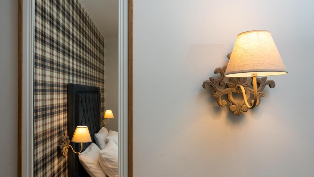 Brettania Hotel Janina Zewnętrze zdjęcie