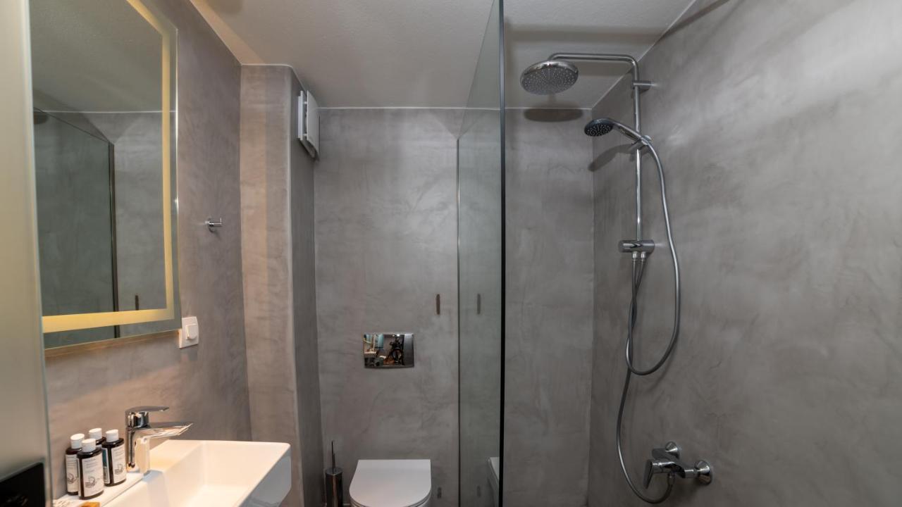 Brettania Hotel Janina Zewnętrze zdjęcie