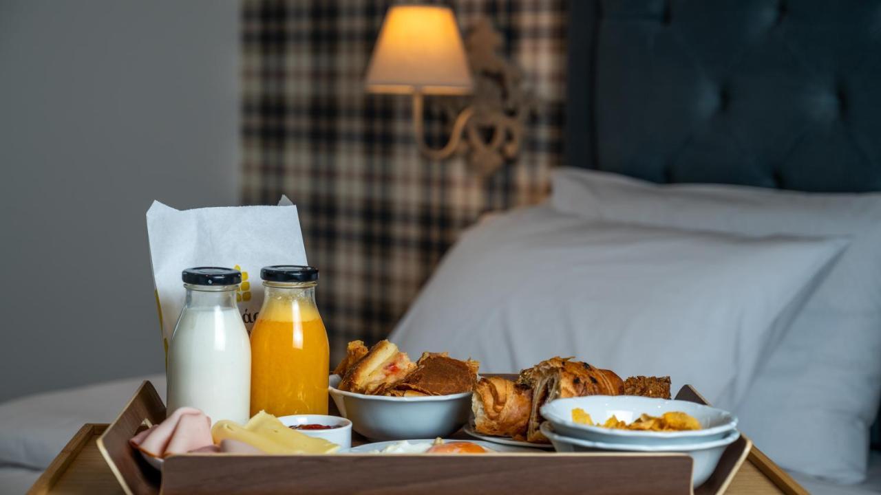 Brettania Hotel Janina Zewnętrze zdjęcie