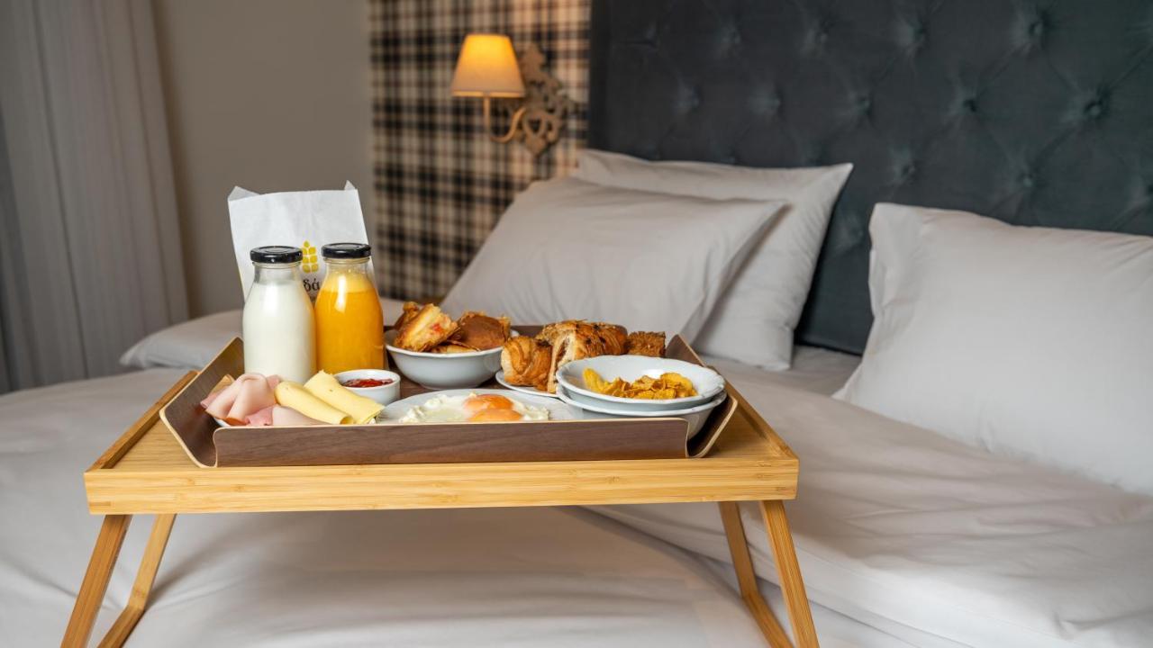 Brettania Hotel Janina Zewnętrze zdjęcie
