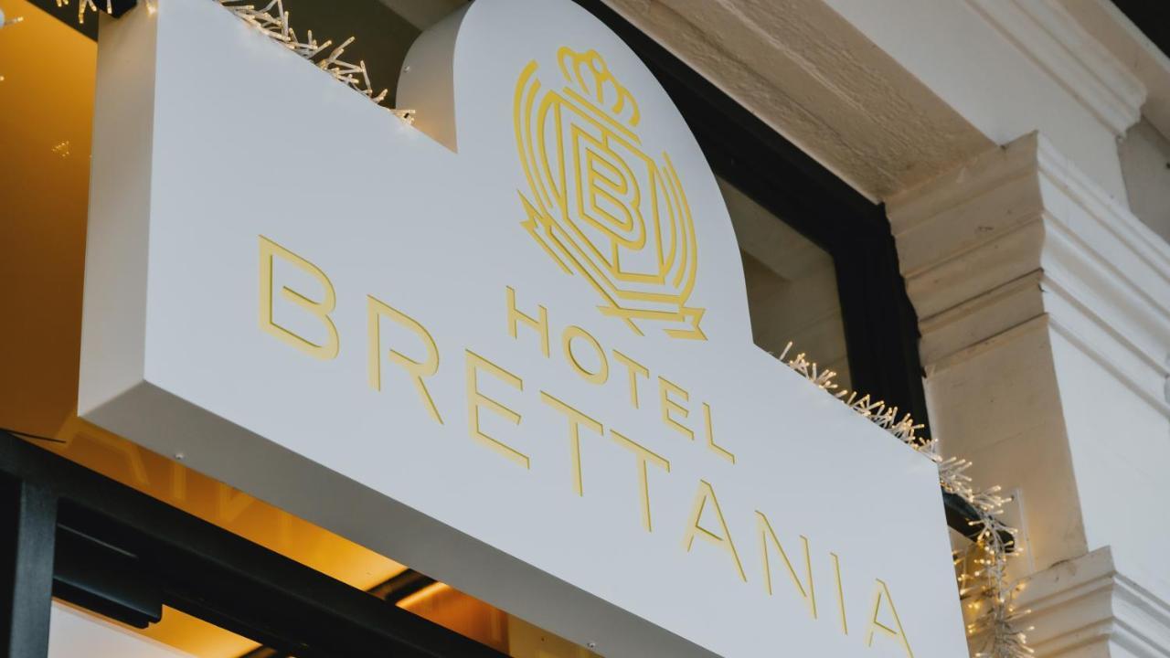 Brettania Hotel Janina Zewnętrze zdjęcie