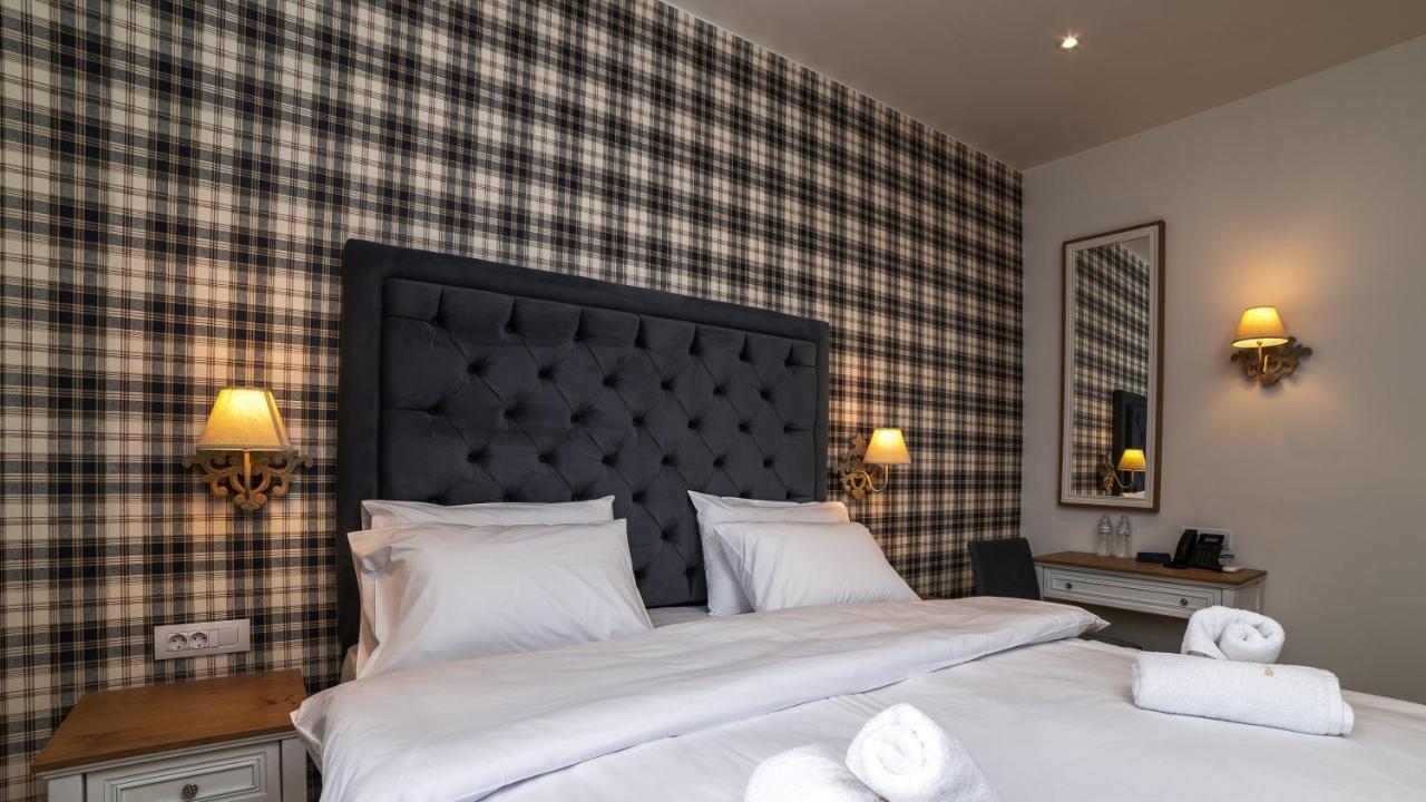 Brettania Hotel Janina Zewnętrze zdjęcie